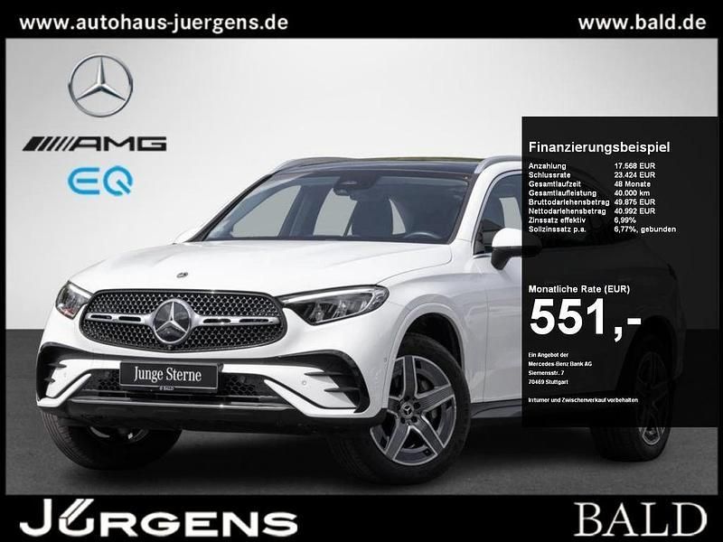 Gebraucht Mercedes GLC400d AMG 252 PS (185 kW) 2023 Polarweiss SUV
