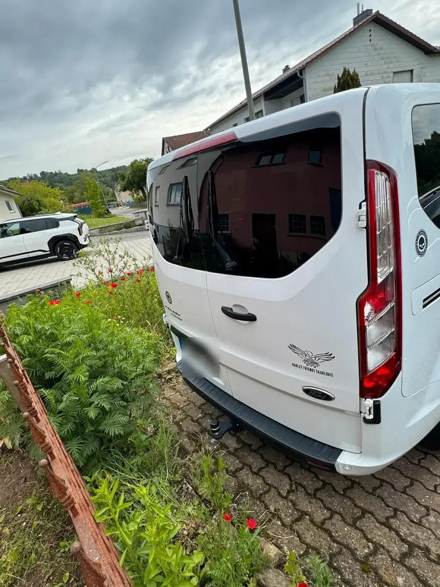 Gebraucht Ford Transit Custom 131 PS (96 kW) 2021 Weiß Van / Kleinbus