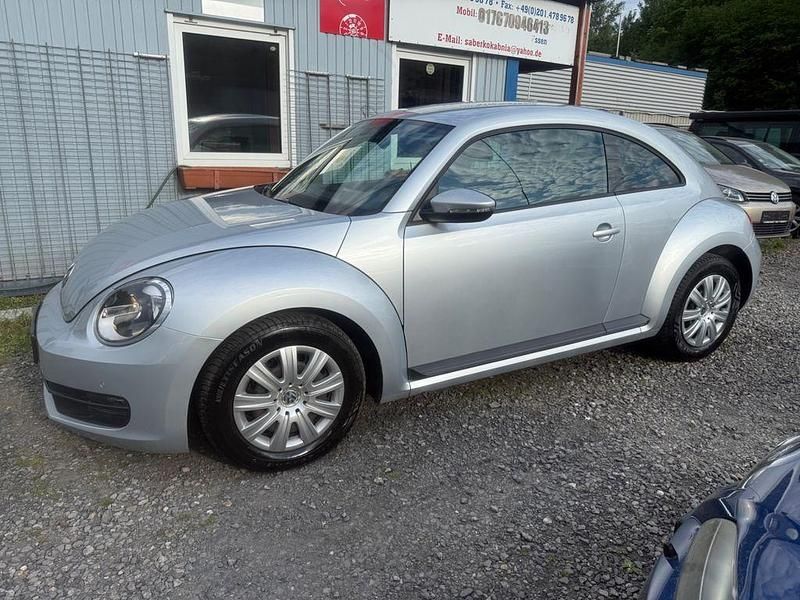 Gebraucht VW Beetle Basis 105 PS (77 kW) 2012 Silber Kleinwagen
