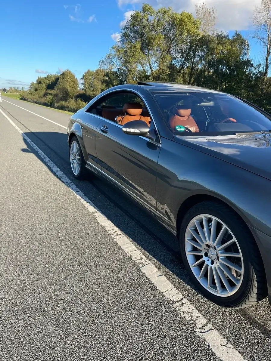 Gebraucht Mercedes CL600 517 PS (380 kW) 2007 Grün Coupé