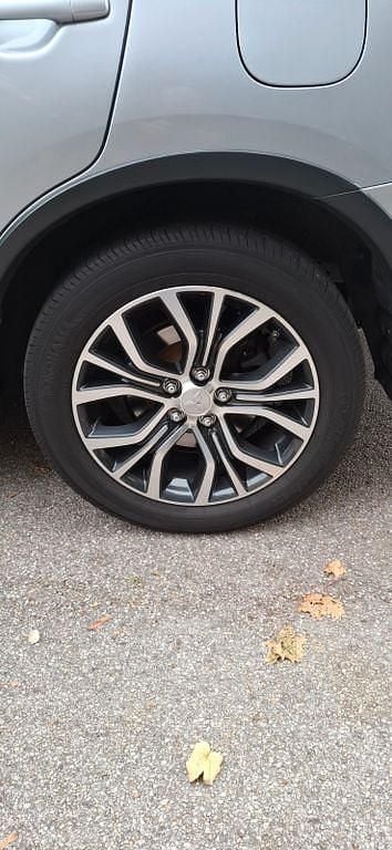 Second-hand Mitsubishi Outlander 150 CP (110 kW) 2017 Gri SUV