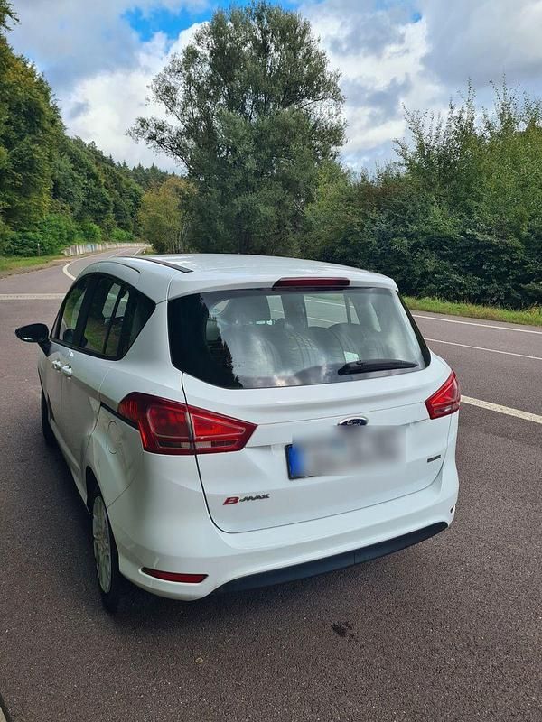 Gebraucht Ford B-MAX S 101 PS (74 kW) 2015 Weiß Van / Kleinbus