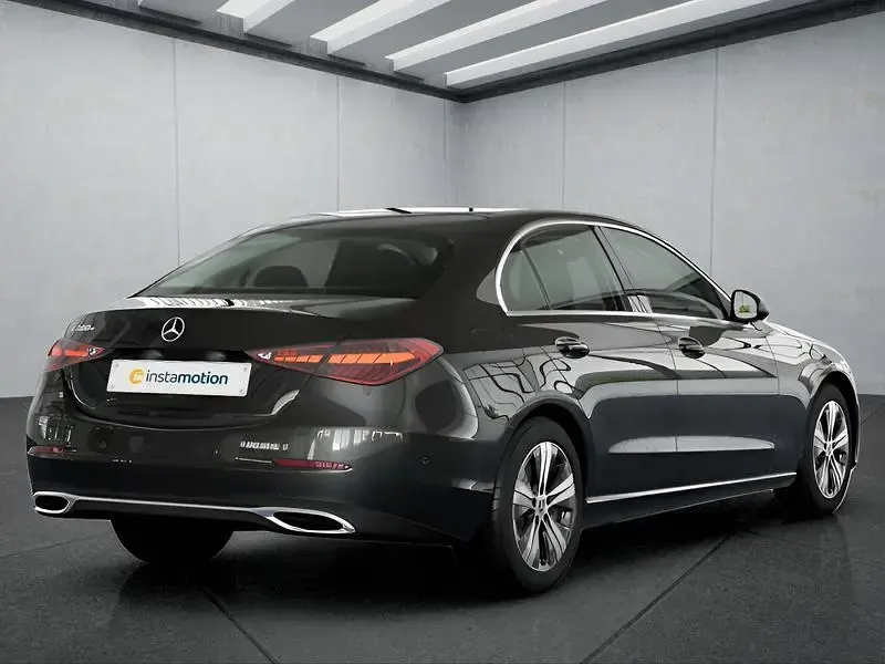 Gebraucht Mercedes C300 204 PS (150 kW) 2025 Grau Limousine