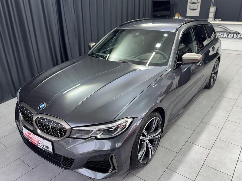 Grau Gebraucht 2020 BMW M340 M Sport Limousine | 46.500 € (Fairer Preis) - Bild 1/4
