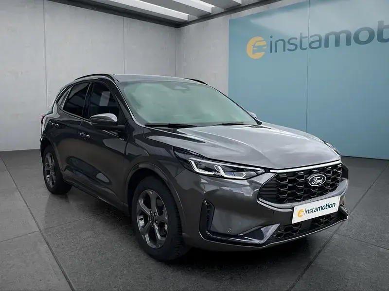 Gebraucht Ford Kuga ST-Line 186 PS (136 kW) 2025 Grau SUV