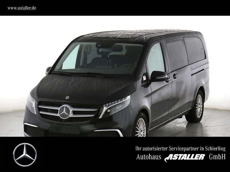Obsidianschwarz metallic Gebraucht 2023 Mercedes V300 Avantgarde Edition Van / Kleinbus | 57.899 € (Superpreis) - Bild 1/4