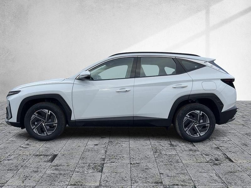 Neu Hyundai Tucson Select 150 PS (110 kW) 2025 Weiss SUV