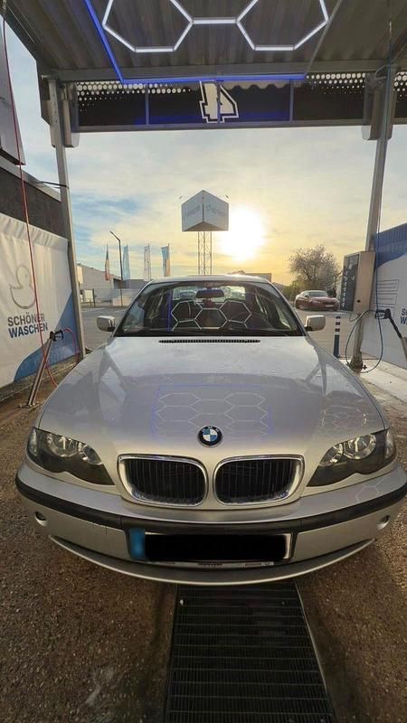 Gebraucht BMW 316 116 PS (85 kW) 2002 Limousine