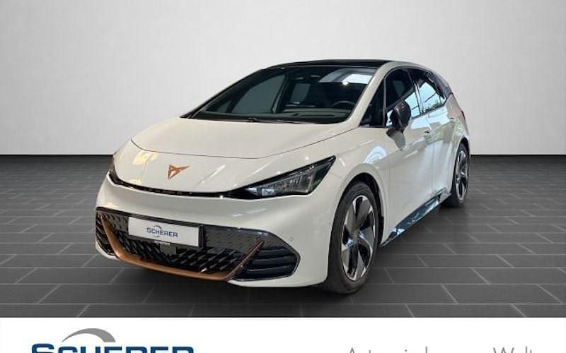 Eisweiß (metallic) Gebraucht 2022 Cupra Born Kleinwagen | 25.980 € (Fairer Preis) - Bild 1/4