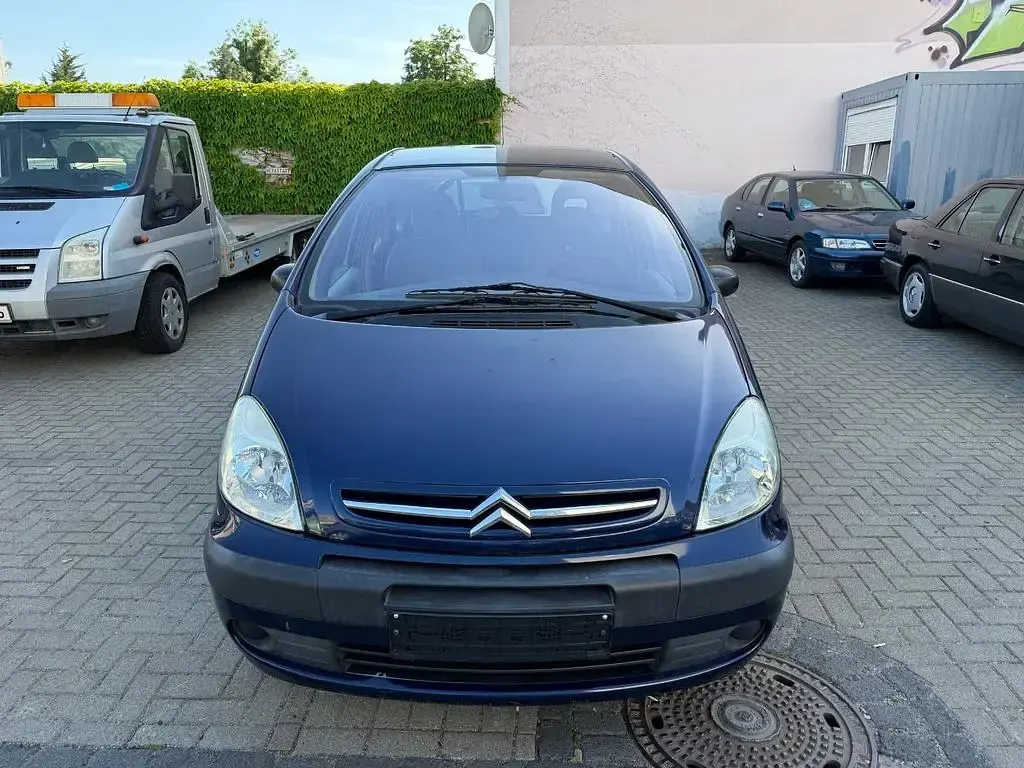 Gebraucht Citroën Xsara Picasso 116 PS (85 kW) 2005 Blau Van / Kleinbus