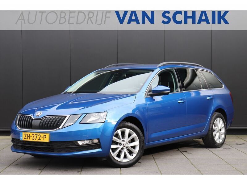 Blau Gebraucht 2019 Skoda Octavia Business Line Kombi | 12.561 € (Fairer Preis) - Bild 1/4