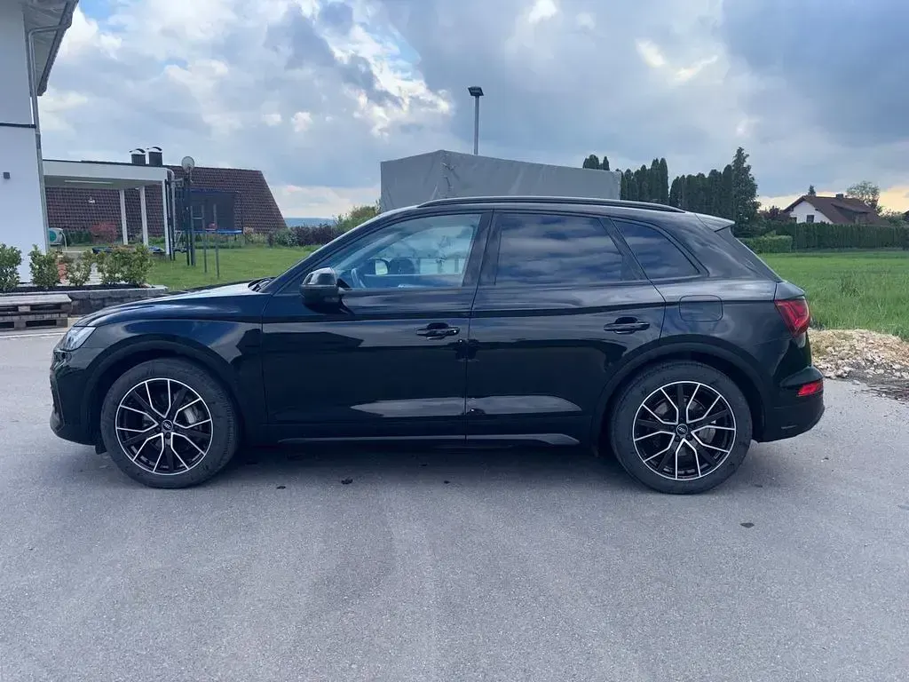Używany Audi Q5 Design 299 KM (219 kW) 2021 Czarny SUV