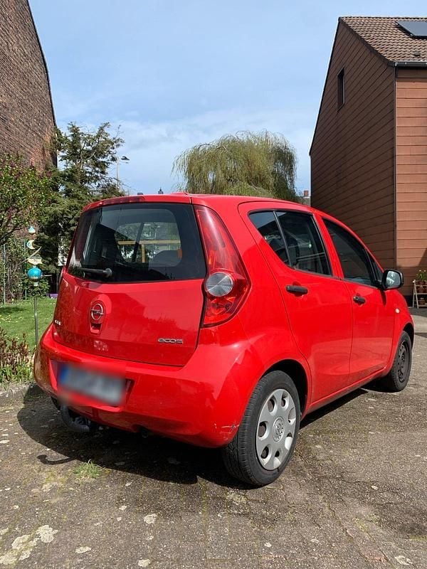Second-hand Opel Agila 65 CP (47 kW) 2009 Roșu Hatchback
