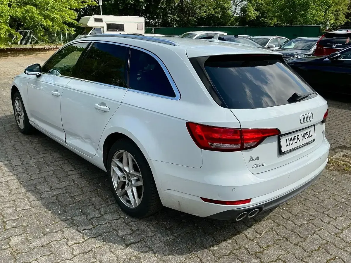 Gebraucht Audi A4 Sport 190 PS (139 kW) 2017 Weiß Kombi