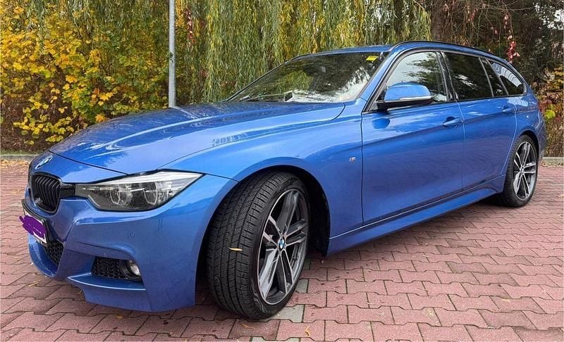 Blau Gebraucht 2019 BMW 320 M Sport Kombi | 20.900 € (Superpreis) - Bild 1/4