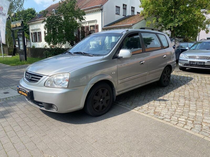 Silber Gebraucht 2003 Kia Carens EX Van / Kleinbus | 5.950 € - Bild 1/4