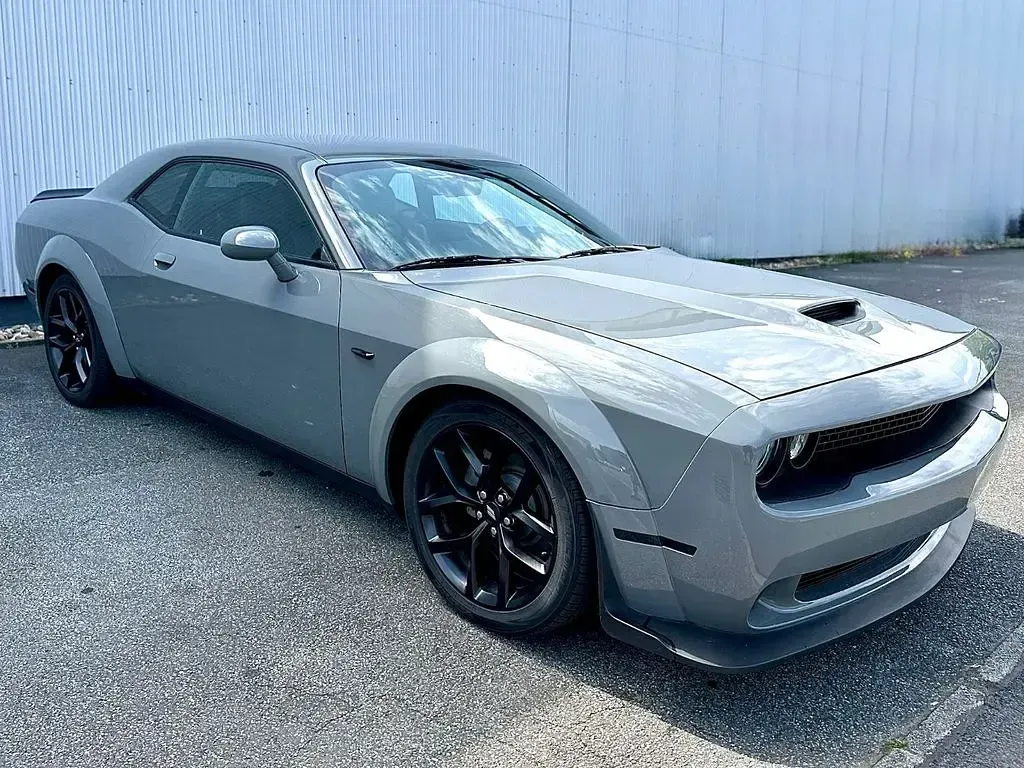 Gebraucht Dodge Challenger 381 PS (280 kW) 2021 Grau Coupé