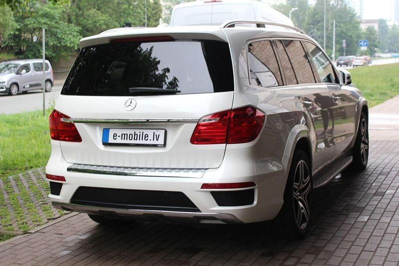 Gebraucht Mercedes GL350 258 PS (189 kW) 2015 Weiß SUV