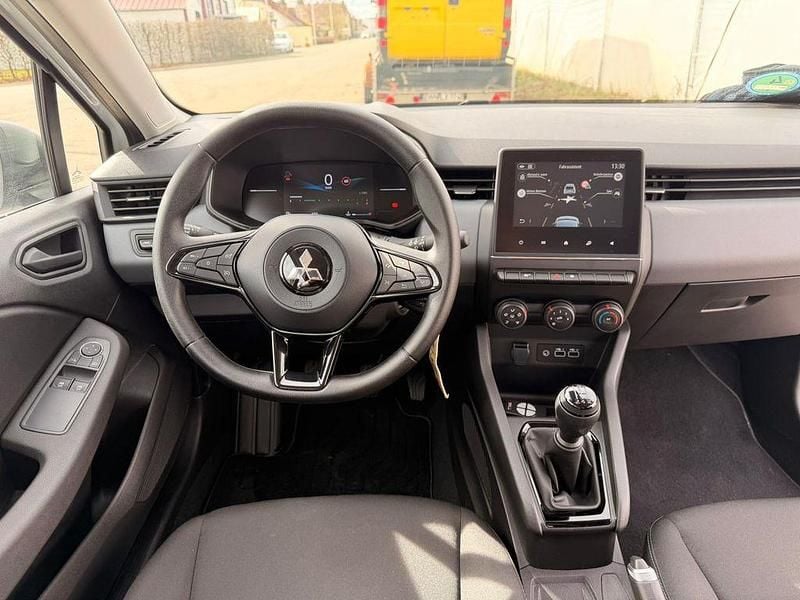 Gebraucht Mitsubishi Colt 67 PS (49 kW) 2024 Weiß Kleinwagen