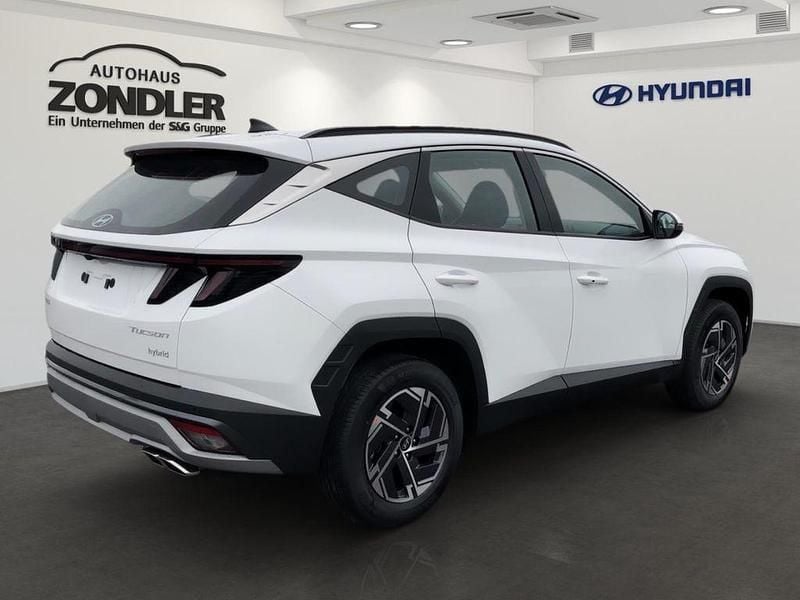 Neu Hyundai Tucson Select 215 PS (158 kW) 2025 Sol (weiss SUV