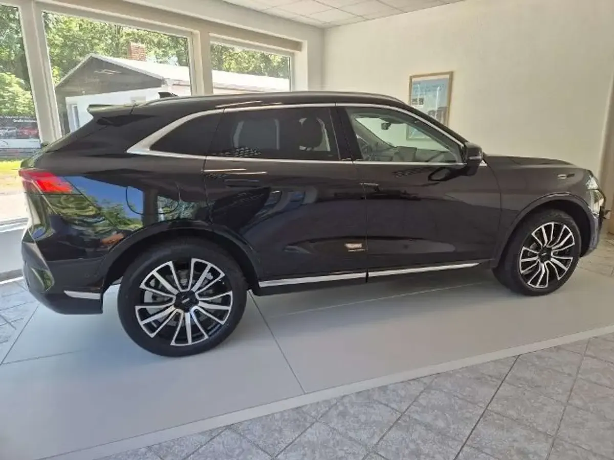 Gebraucht Wey 05 Lux 476 PS (350 kW) 2025 Lava black SUV