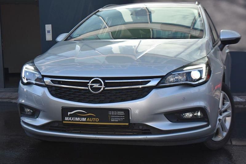 Gebraucht Opel Astra 110 PS (80 kW) 2017 Silber Limousine