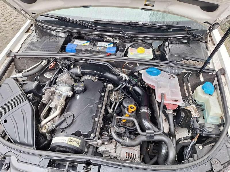 Gebraucht Audi A4 S-Line 140 PS (102 kW) 2008 Weiß Kombi