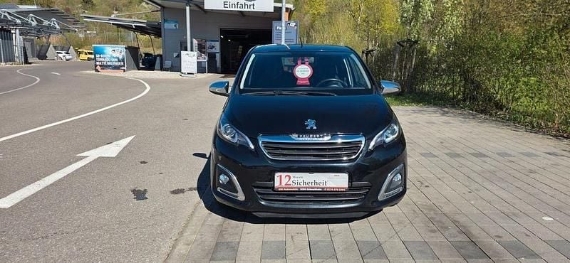 Gebraucht Peugeot 108 Style 72 PS (52 kW) 2020 Schwarz Limousine