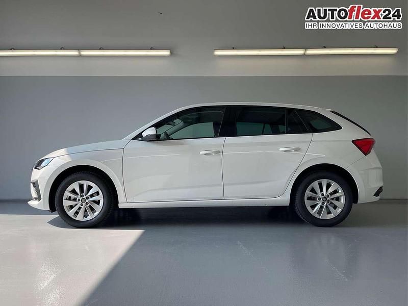 Neu Skoda Scala Selection 116 PS (85 kW) 2025 [9p9p] candy white Kleinwagen