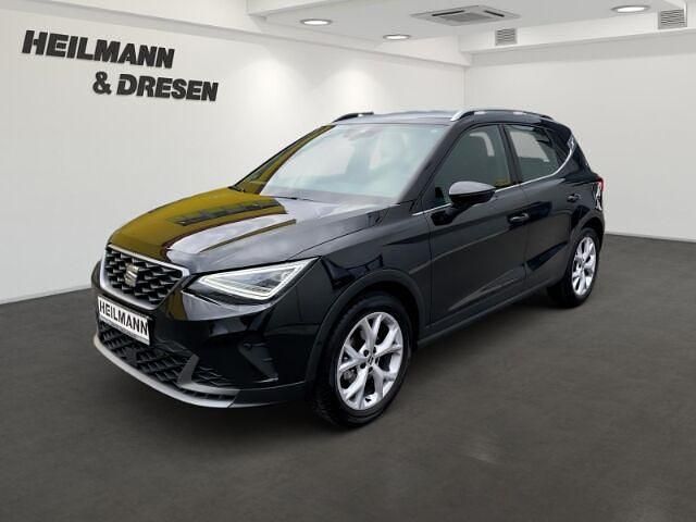 Schwarz Gebraucht 2023 Seat Arona FR SUV | 21.950 € (Etwas zu teuer) - Bild 1/4