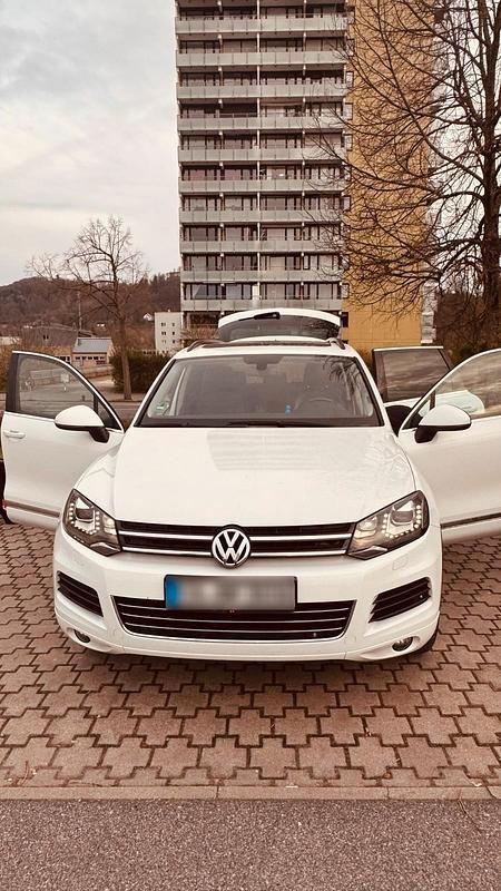 Gebraucht VW Touareg 204 PS (150 kW) 2012 Weiß SUV