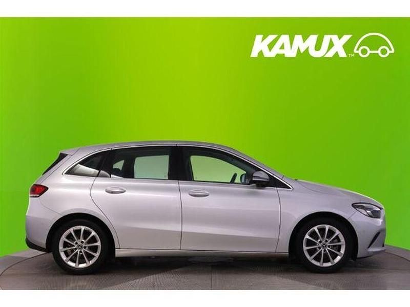 Gebraucht Mercedes B200 Progressive 150 PS (110 kW) 2019 Iridiumsilber Van / Kleinbus