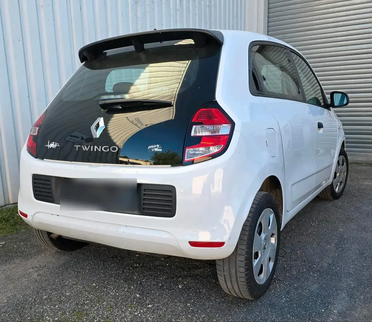 Second-hand Renault Twingo 69 CP (50 kW) 2016 Alb Hatchback