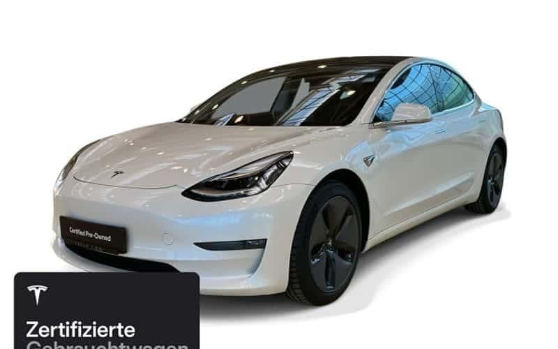 Weiß Gebraucht 2020 Tesla Model 3 Long Range RWD Limousine | 25.400 € (Fairer Preis) - Bild 1/4