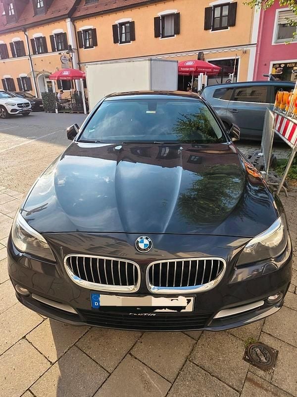 Gebraucht BMW 520 190 PS (139 kW) 2016 Schwarz Limousine