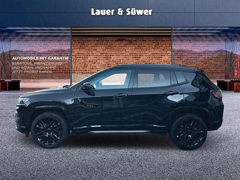 Gebraucht Jeep Compass 131 PS (96 kW) 2023 Schwarz SUV