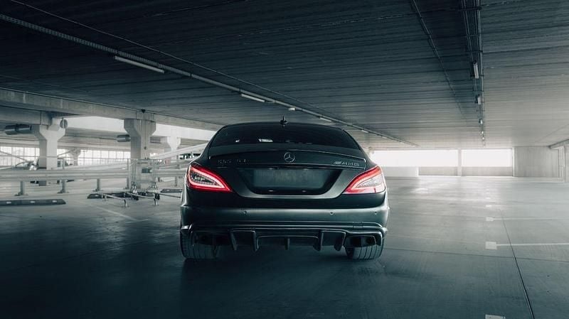 Schwarz Gebraucht 2011 Mercedes CLS63 AMG AMG Limousine | 34.000 € (Fairer Preis) - Bild 1/4