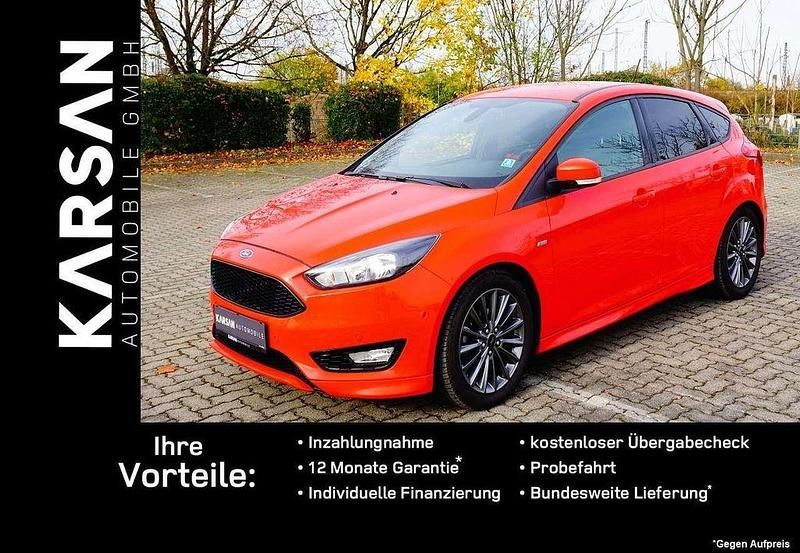 Rot Gebraucht 2018 Ford Focus ST-Line Kleinwagen | 11.700 € (Guter Preis) - Bild 1/4