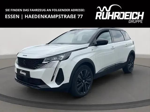 Weiß Gebraucht 2023 Peugeot 5008 GTi Van / Kleinbus | 37.789 € (Etwas zu teuer) - Bild 1/4