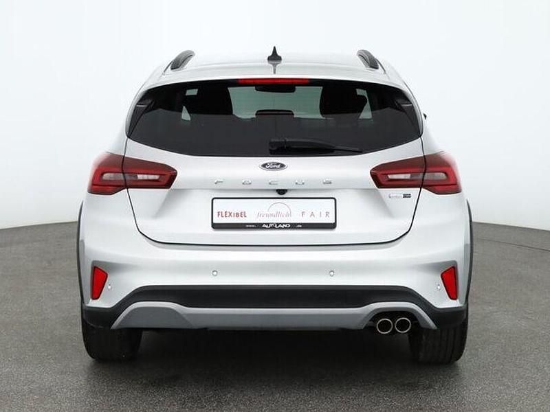 Gebraucht Ford Focus Active 125 PS (91 kW) 2023 Silber Limousine