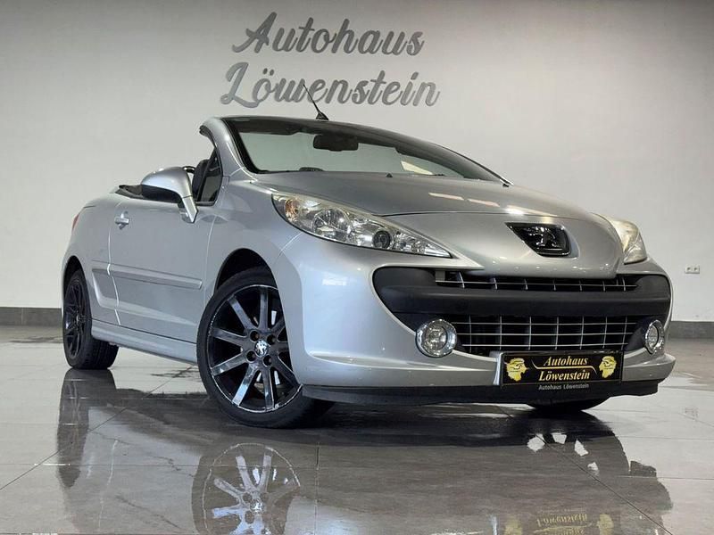 Grau Gebraucht 2009 Peugeot 207 CC Sport Cabrio | 3.980 € (Fairer Preis) - Bild 1/4