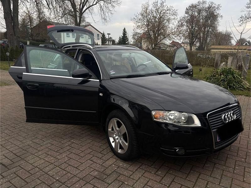 Gebraucht Audi A4 131 PS (96 kW) 2005 Schwarz Kombi