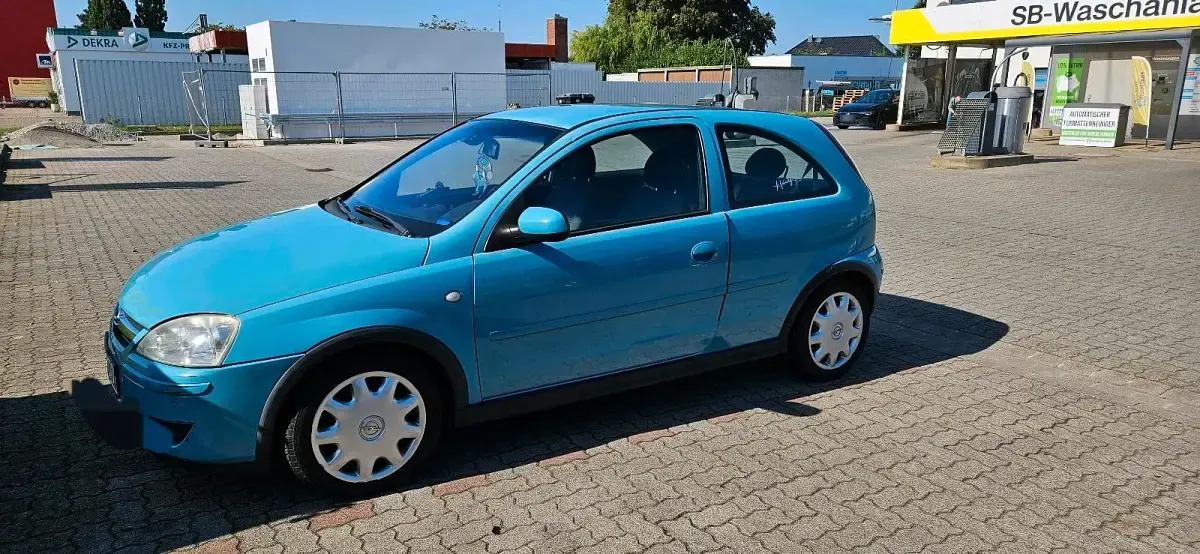 Używany Opel Corsa 80 KM (58 kW) 2006 Niebieski Hatchback