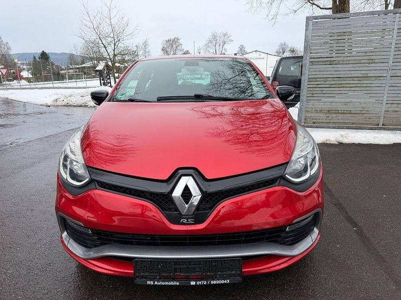 Gebraucht Renault Clio IV R.S. 200 PS (147 kW) 2016 Rot Limousine