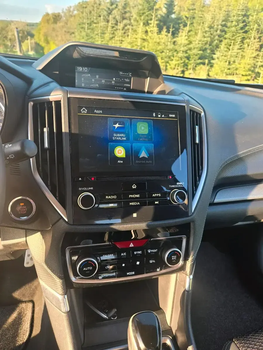 Gebraucht Subaru Forester 150 PS (110 kW) 2021 Silber SUV