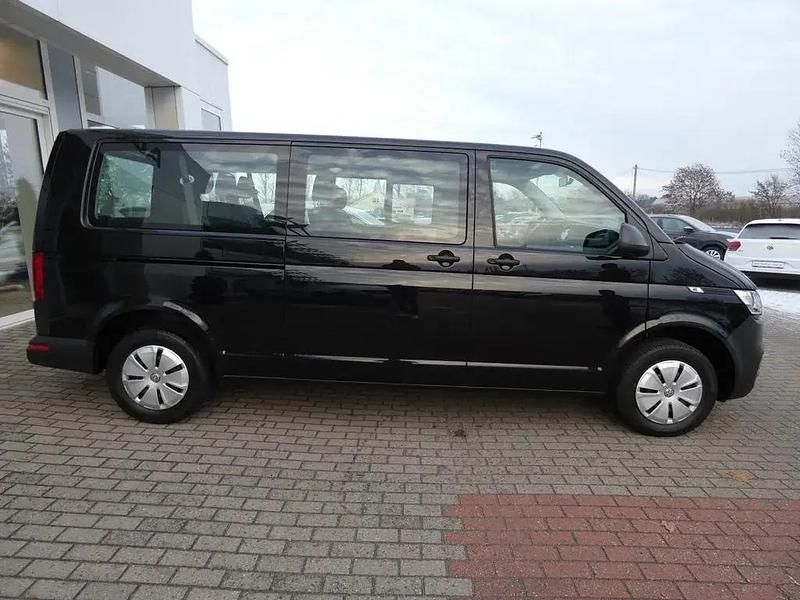 Gebraucht VW T6.1 150 PS (110 kW) 2022 Deep black perleffekt Van