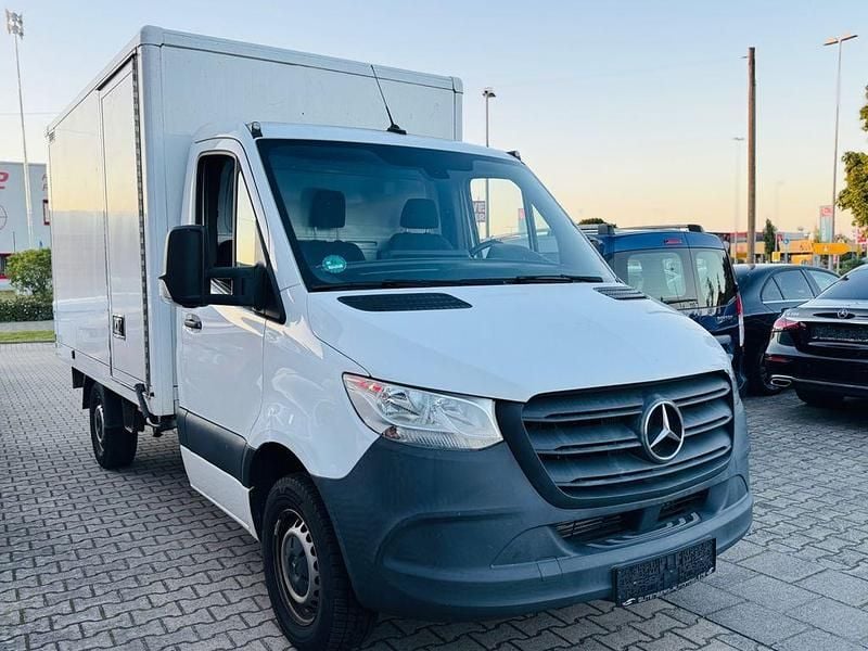 Weiß Gebraucht 2021 Mercedes Sprinter Van | 23.990 € (Guter Preis) - Bild 1/4