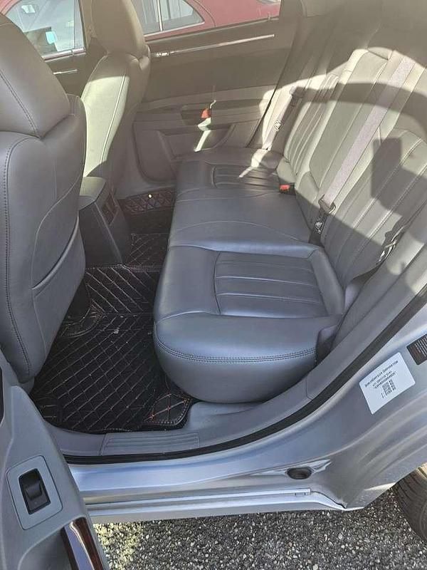 Usado Chrysler 300C Touring 249 CV (183 kW) 2006 Familiar
