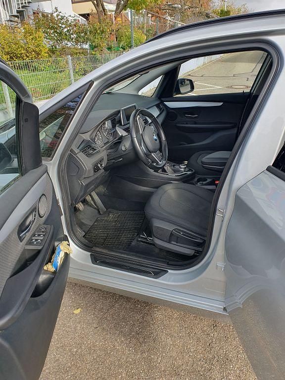 Gebraucht BMW 218 Advantage 136 PS (100 kW) 2016 Silber Kombi