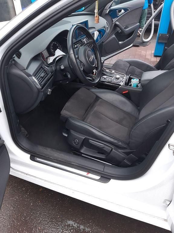 Gebraucht Audi A6 Sport 179 PS (131 kW) 2012 Weiß Limousine